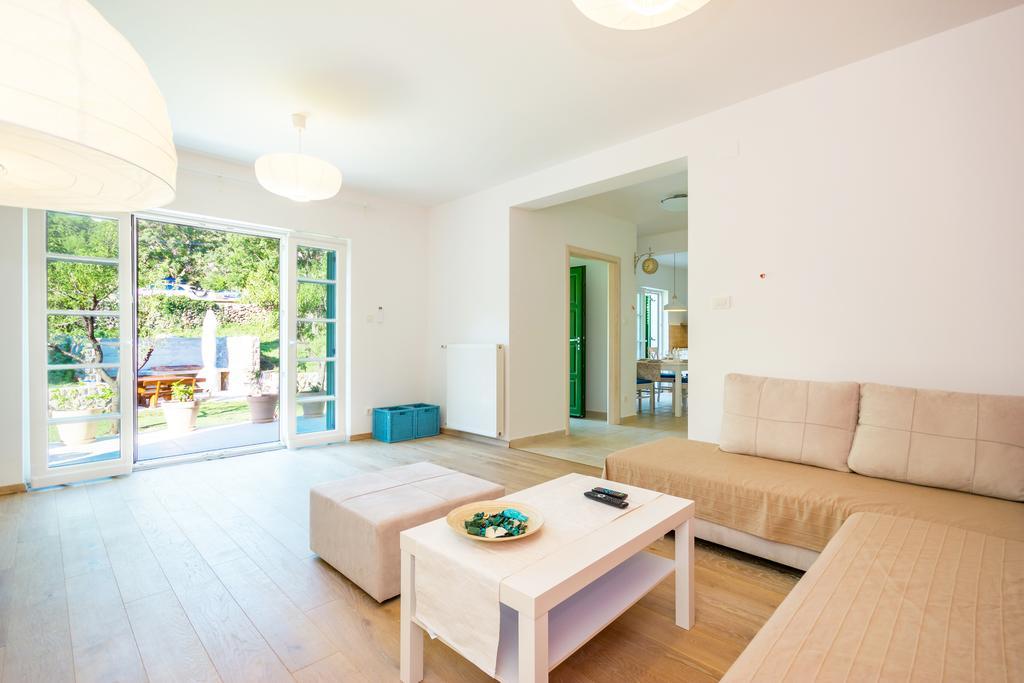 Apartment Barbina Kastelina Sveti Juraj Quarto foto
